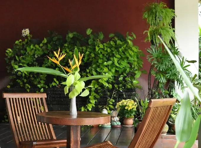 Thanaree Place Appart hôtel 3*